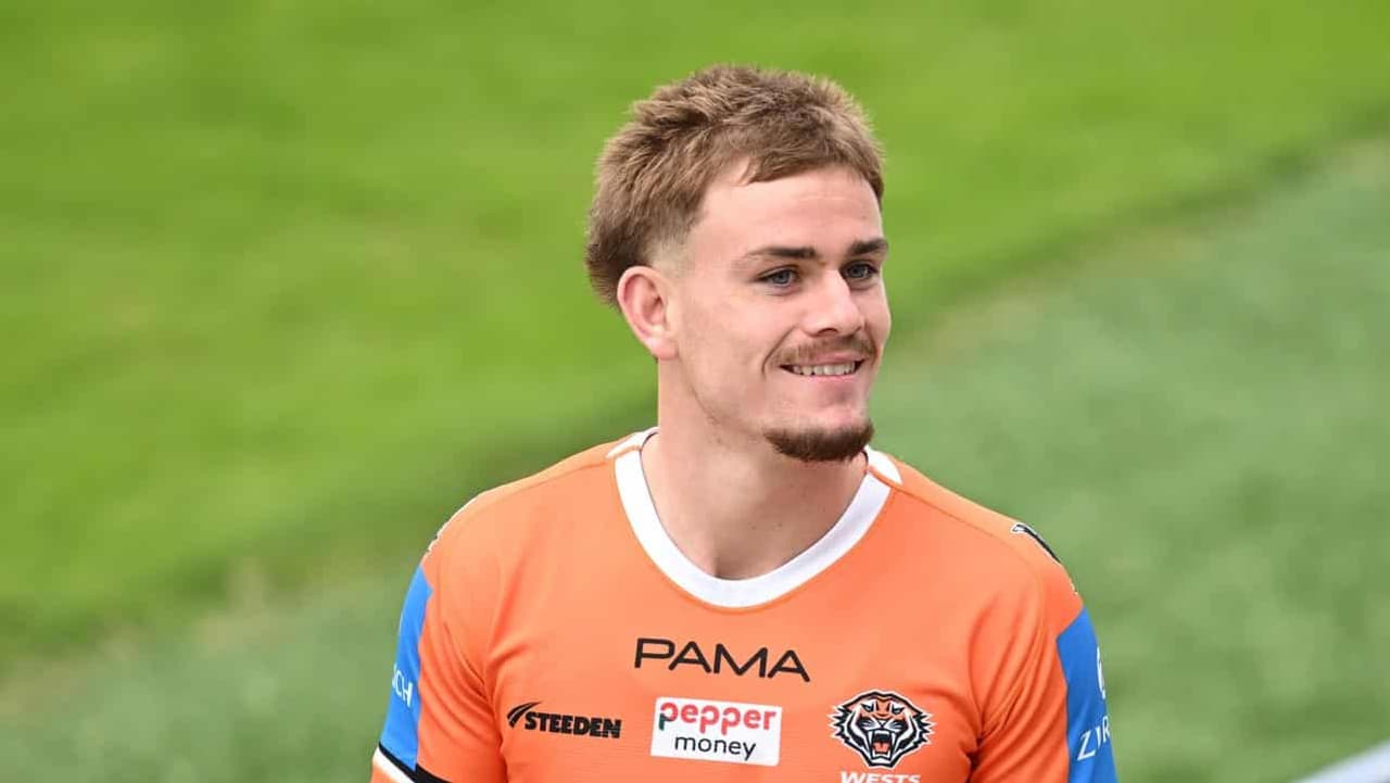 Tigers in Galvin backflip as teen star handed recall