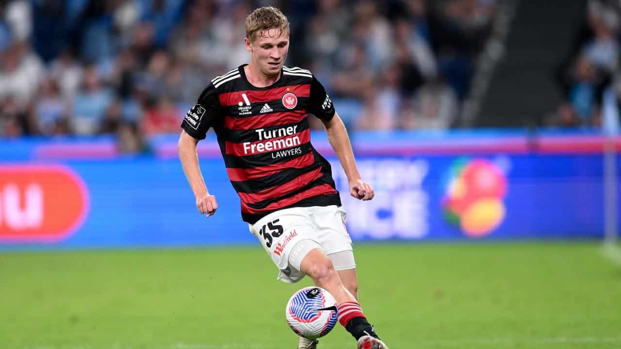 Wanderers seal finals, close on top two with Jets win