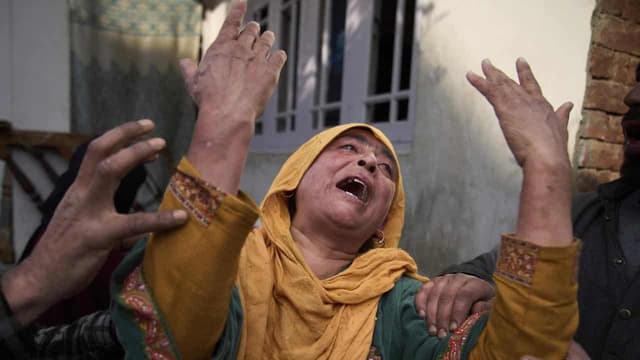 Pakistan seeks neutral probe into Kashmir attack