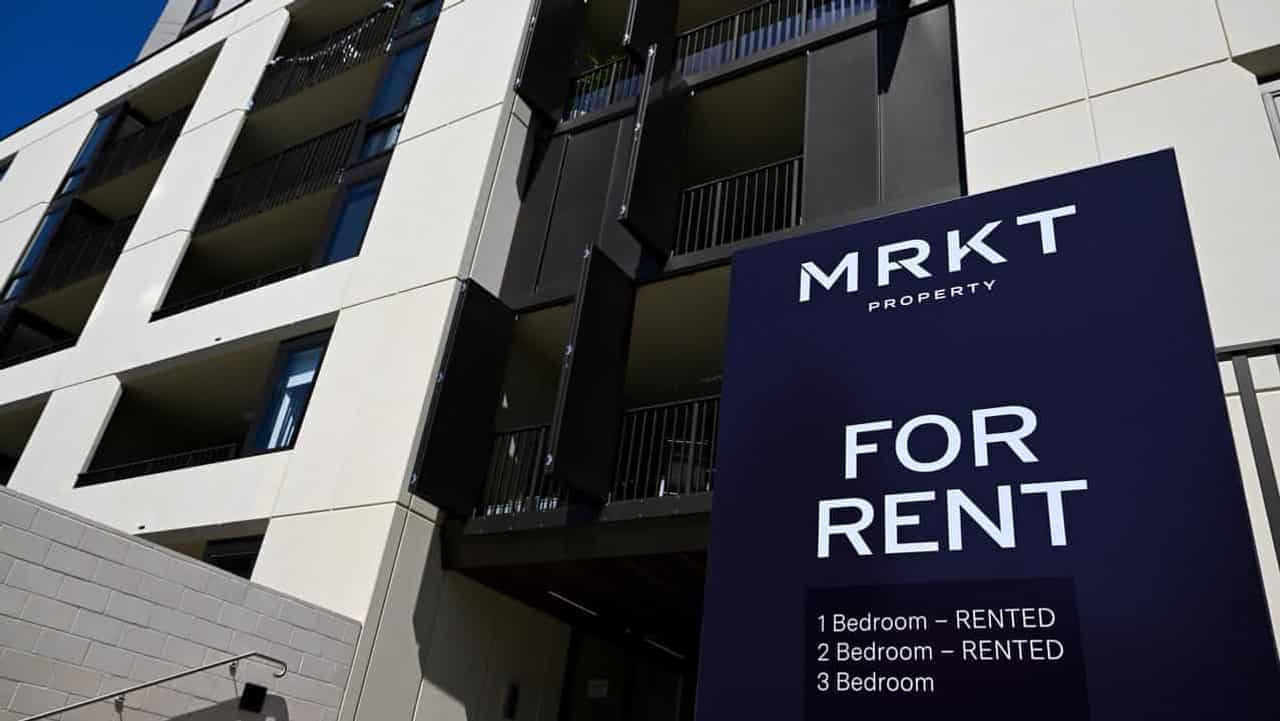 Full-time workers hit by 'worst ever' housing crisis