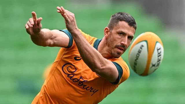 'Unfinished business', Gordon to stay in Aussie rugby