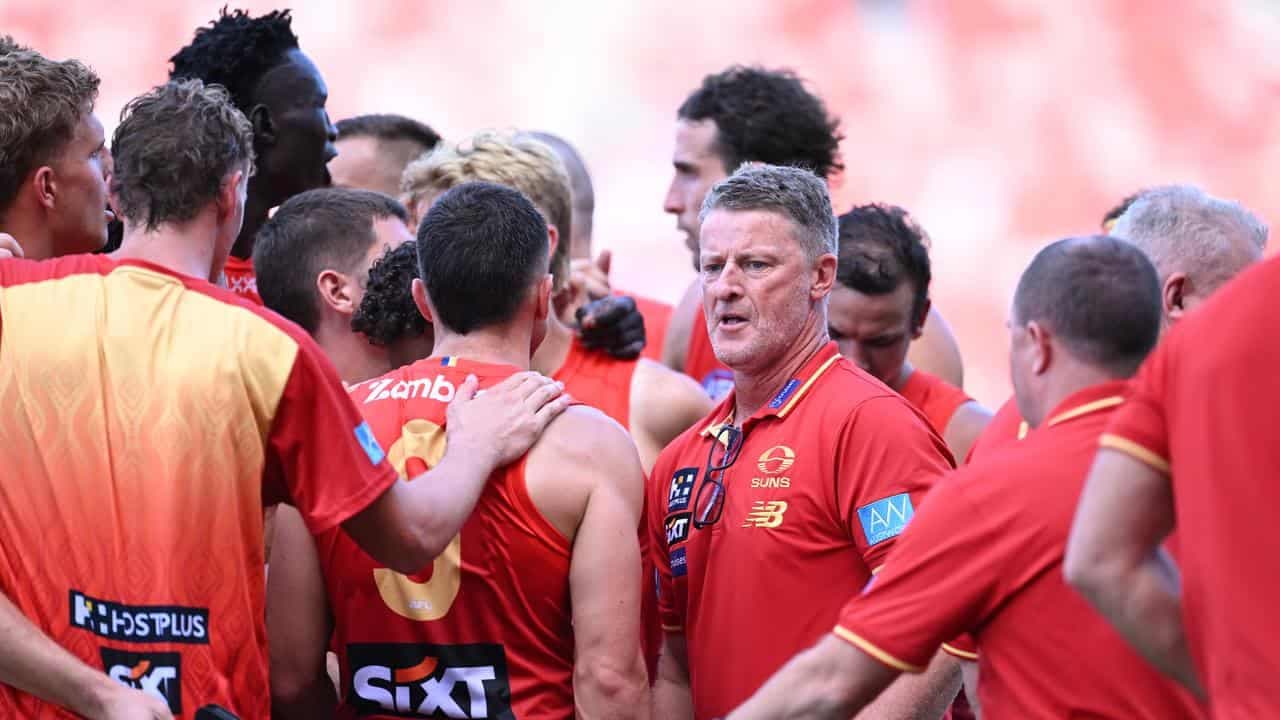 Suns players to revel in hostility: coach Hardwick