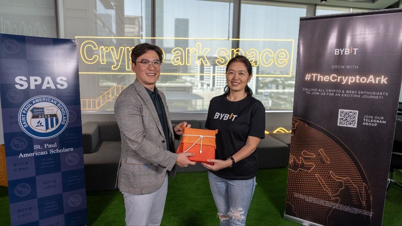 Bybit and St. Paul American Scholars School Furthers Partnership Commitment in Bybit's HQ Visit