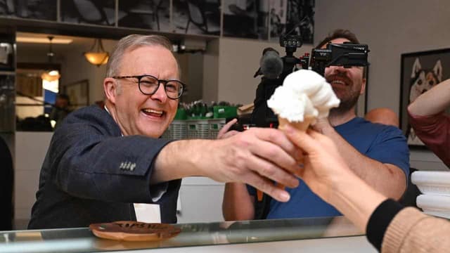 'Alban-easy', PM basks in afterglow of election victory