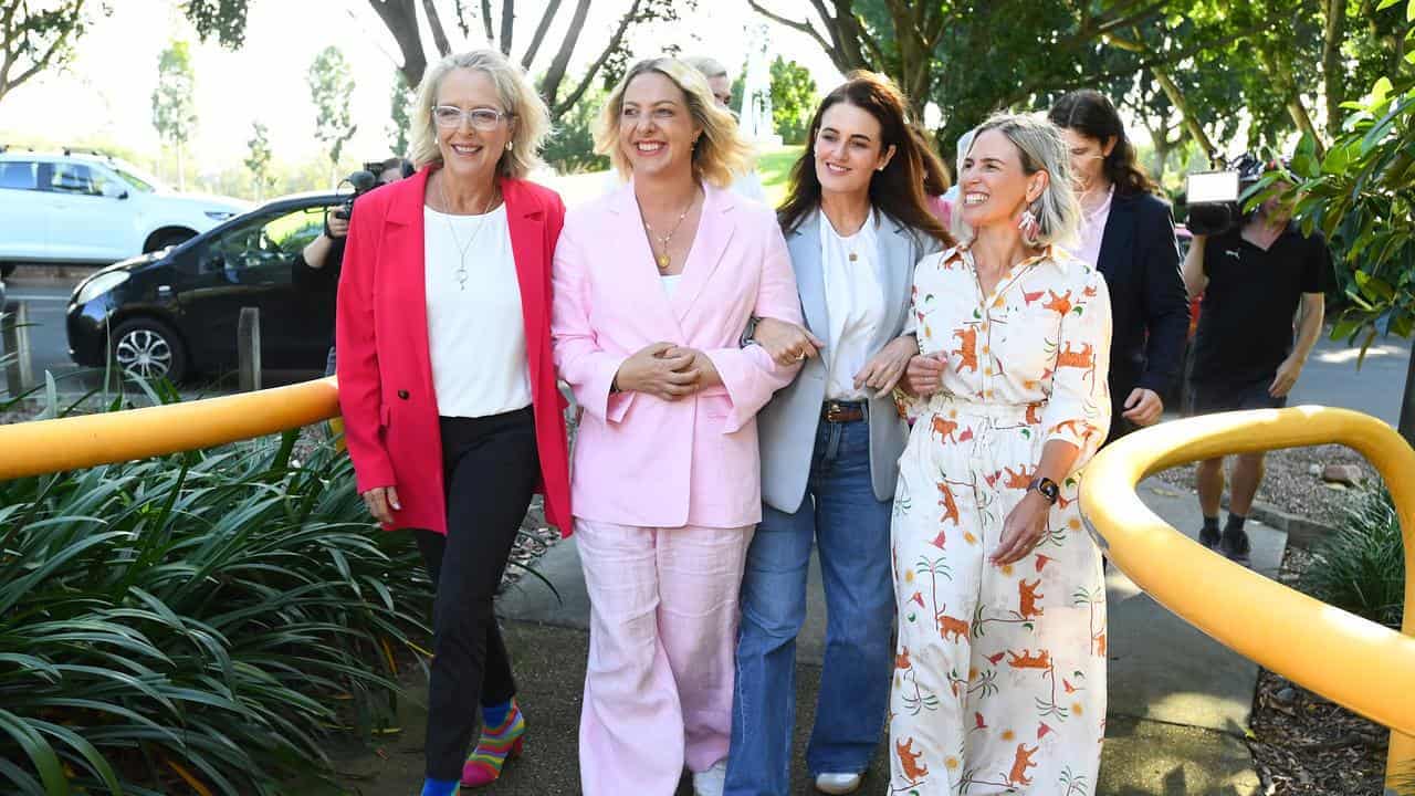 Liberals told to drop culture wars as count continues