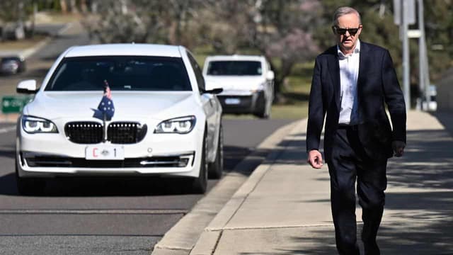 'Slow the pace down': PM in no rush to select cabinet