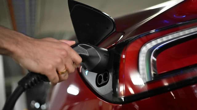 Election expected to drive confidence in electric cars