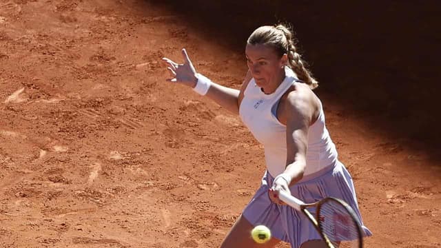 Kvitova wins on tour for first time as a mother