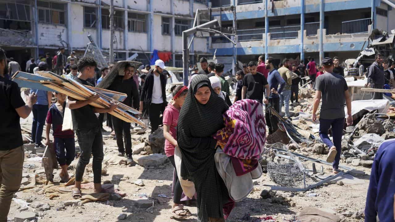 Strikes kill dozens in Gaza as new Israeli push nears