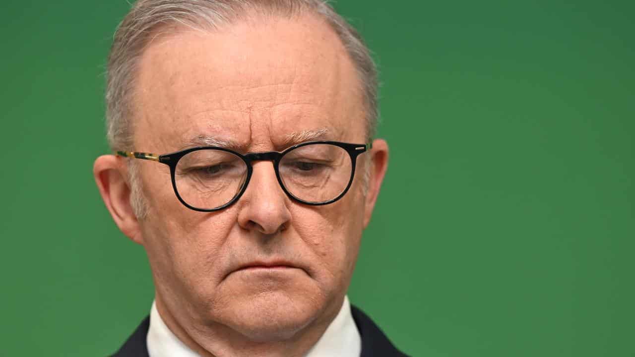 Greens, factions and tariffs: PM faces three challenges