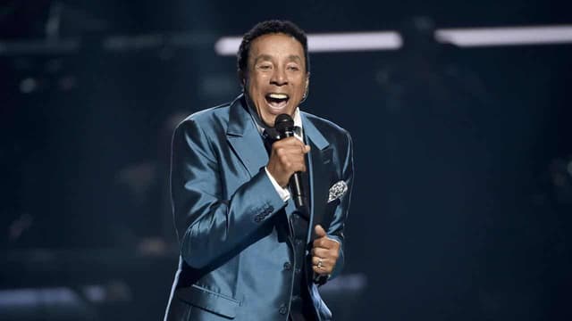 Rape allegations 'false': Smokey Robinson's lawyer