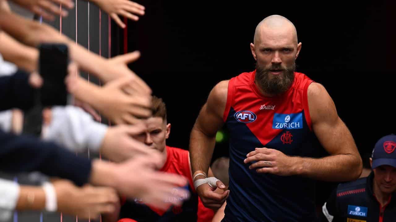 Hawks out to break Dees hoodoo in MCG battle