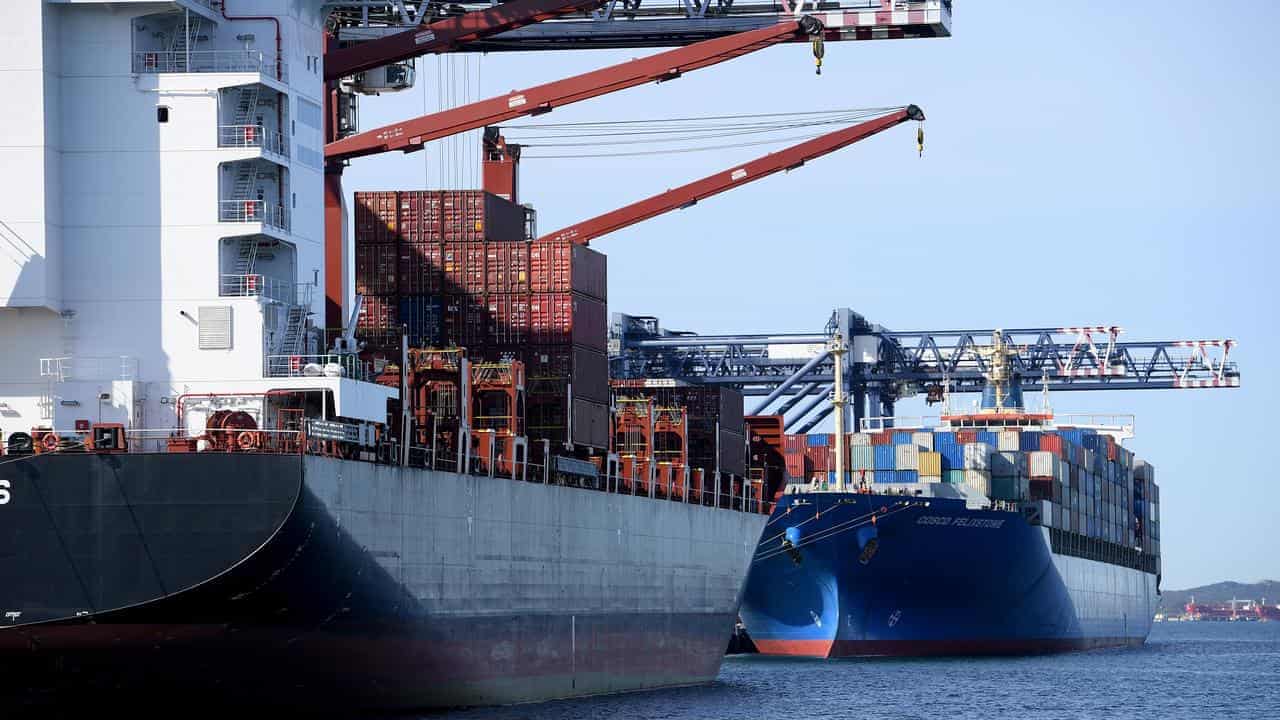 Global dislocation: trade uncertainty threatens economy