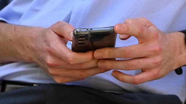 Sugar daddy surgeon's 'spectacular fall from grace'