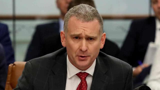 Anti-corruption chief quits role over workplace claims