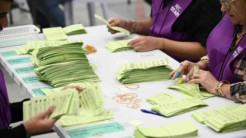 Claim votes can't be published for 72 hours after election is false