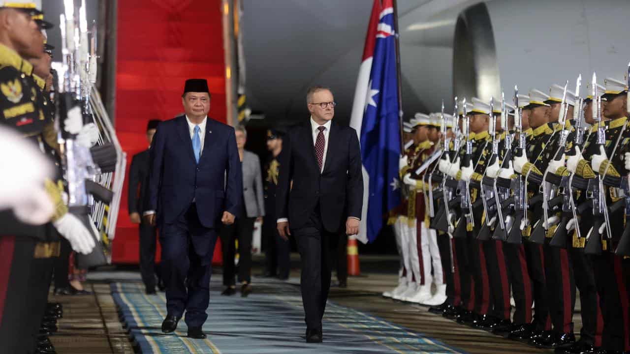 Early president meeting for Albanese on Indonesia trip