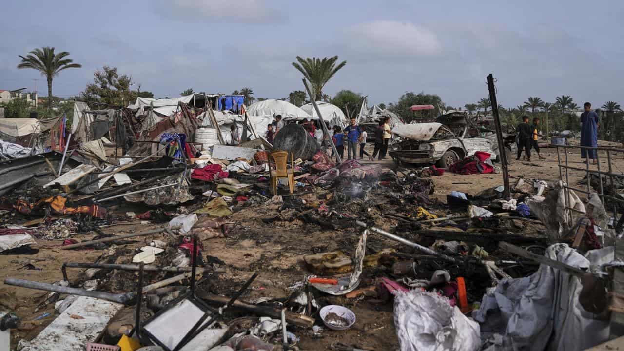 Israel launches deadly Gaza strike amid ceasefire talks