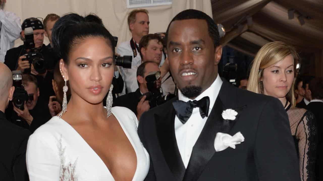 Singer returns to stand in Diddy sex trafficking trial