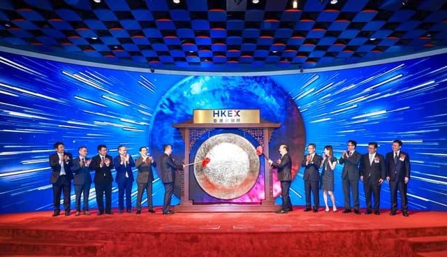 CATL Announces Listing on HKEX to Power Global Zero-Carbon Economy