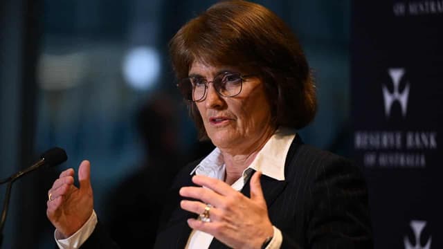 Trump's tariff 'rollercoaster' raises recession risk