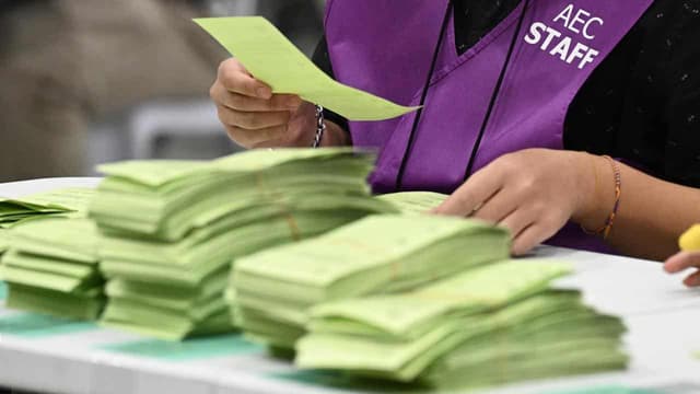 Knife-edge recounts could decide parliament's make-up