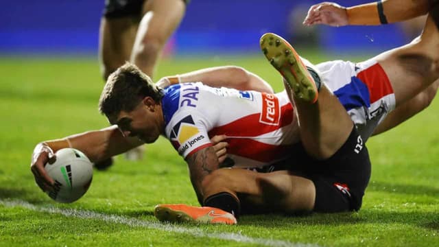 Penrith plummet to foot of table as Lucas leads Knights