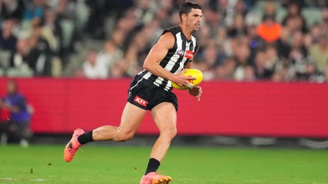 Selection squeeze at Collingwood as stars set to return