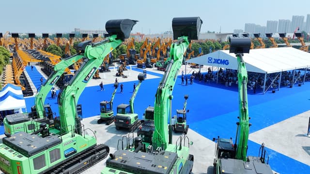 Solid Innovation for Green Tomorrow! XCMG Excavator Hosts 7th International Customer Festival in Xuzhou
