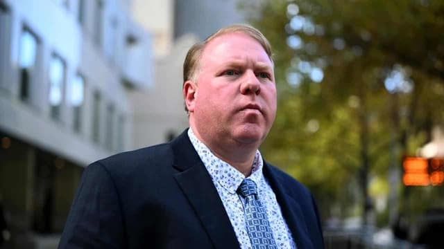 Truckie not guilty of dangerous driving over bus crash