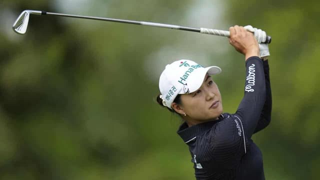 Minjee Lee makes move to stay in US Open title mix