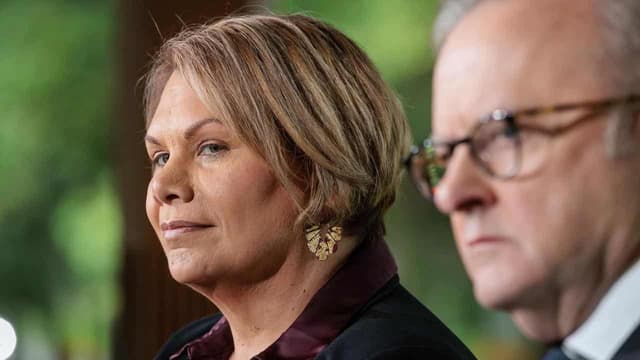 'Serious test' for Greens as senator defects to Labor