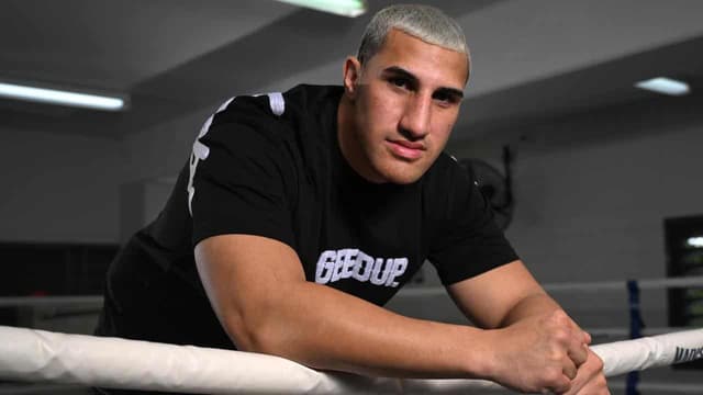 'Atrocious diet, hitting noodles': Huni's epic rebuild