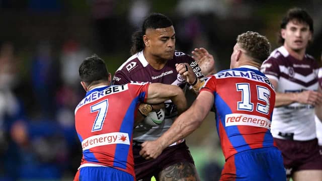 Knights coach sorry for criticising frustrated fans