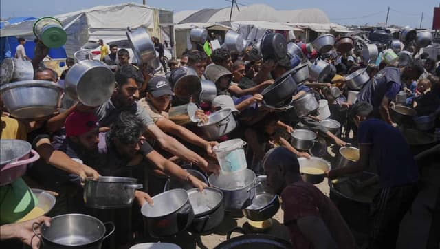 Israeli military kills four near Gaza aid site: medics