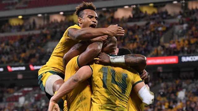 Ex-Wallabies star Genia makes surprise call at 37
