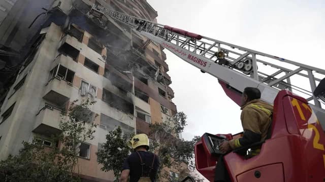 Commander killed as Israel hits Iran nuclear facilities