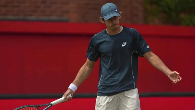 Contrasting surprises for Australians at Queen's