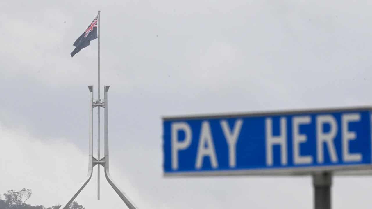 Tax reform crucial to boosting productivity: treasurer