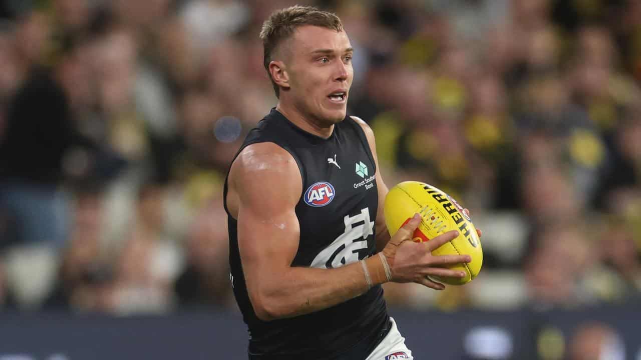 Carlton pick debutant duo for crunch away game