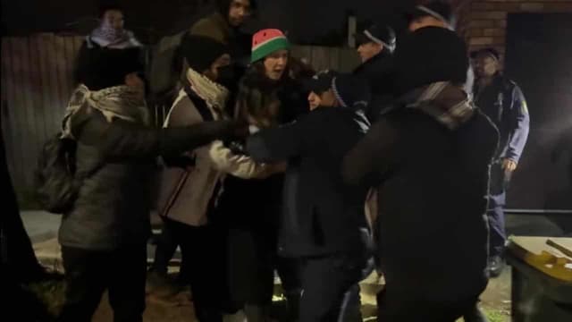 Arrests over Gaza protest at fighter jet-linked firm