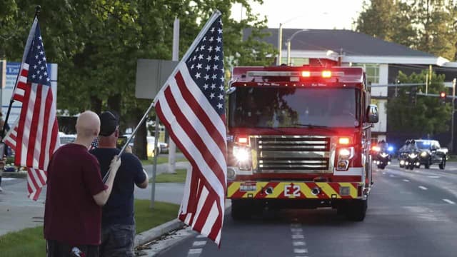 Ambushed US firefighters 'didn't have a chance'