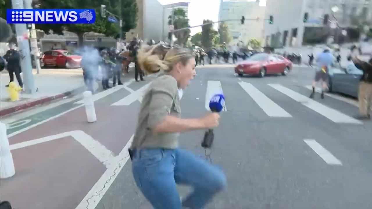 False lockdown protest claim reshared after Aussie journo hit with rubber bullet