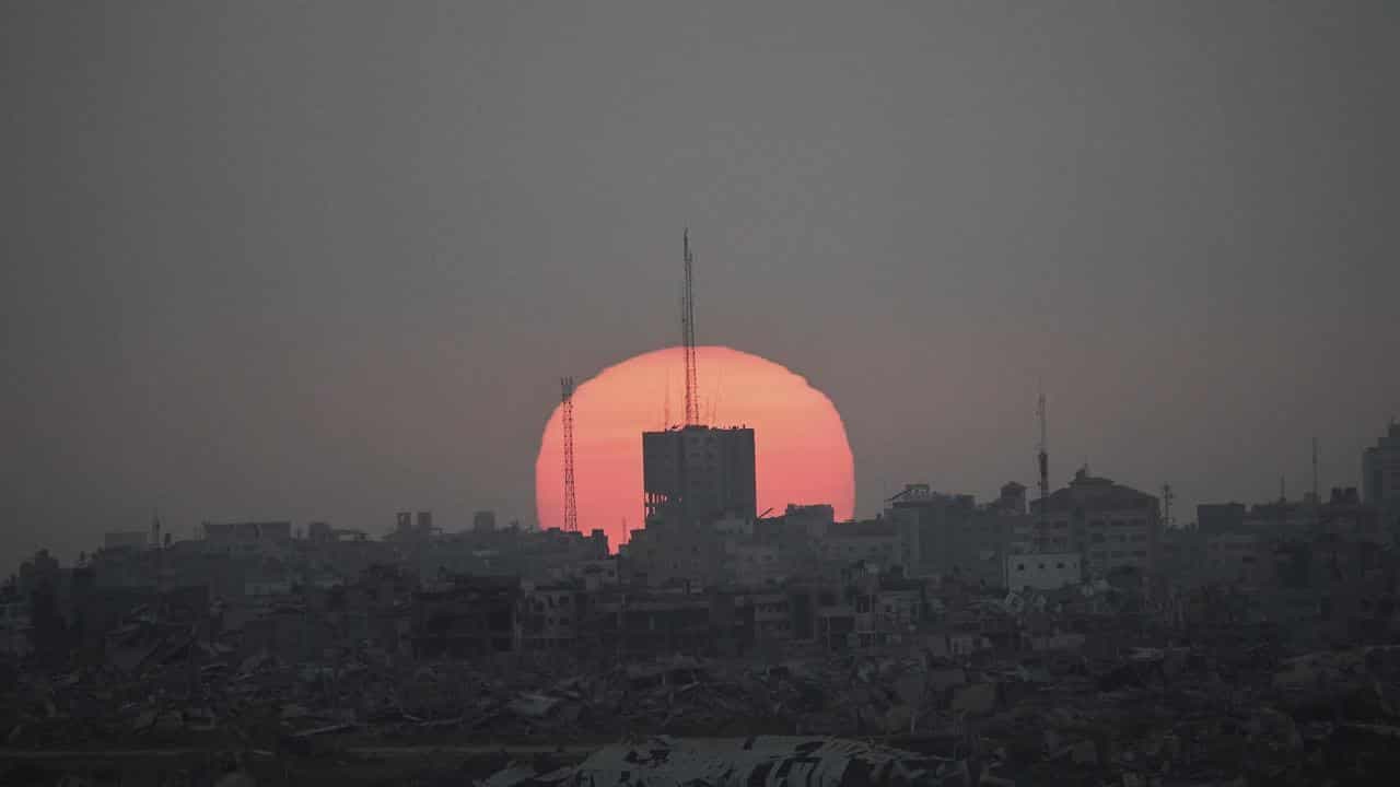 Trump urges Hamas to accept Gaza ceasefire proposal