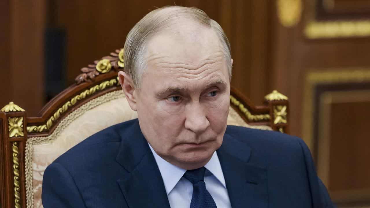 Putin, Macron hold call as Ukrainian drone hits Russia