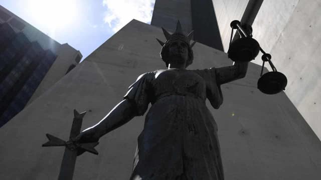 Man jailed for 'terrifying' trade in military rifles