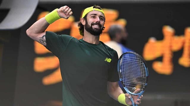 Thompson's ticker on full display in five-set victory