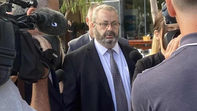 Driver denies opioid 'influence' on fatal bus trip