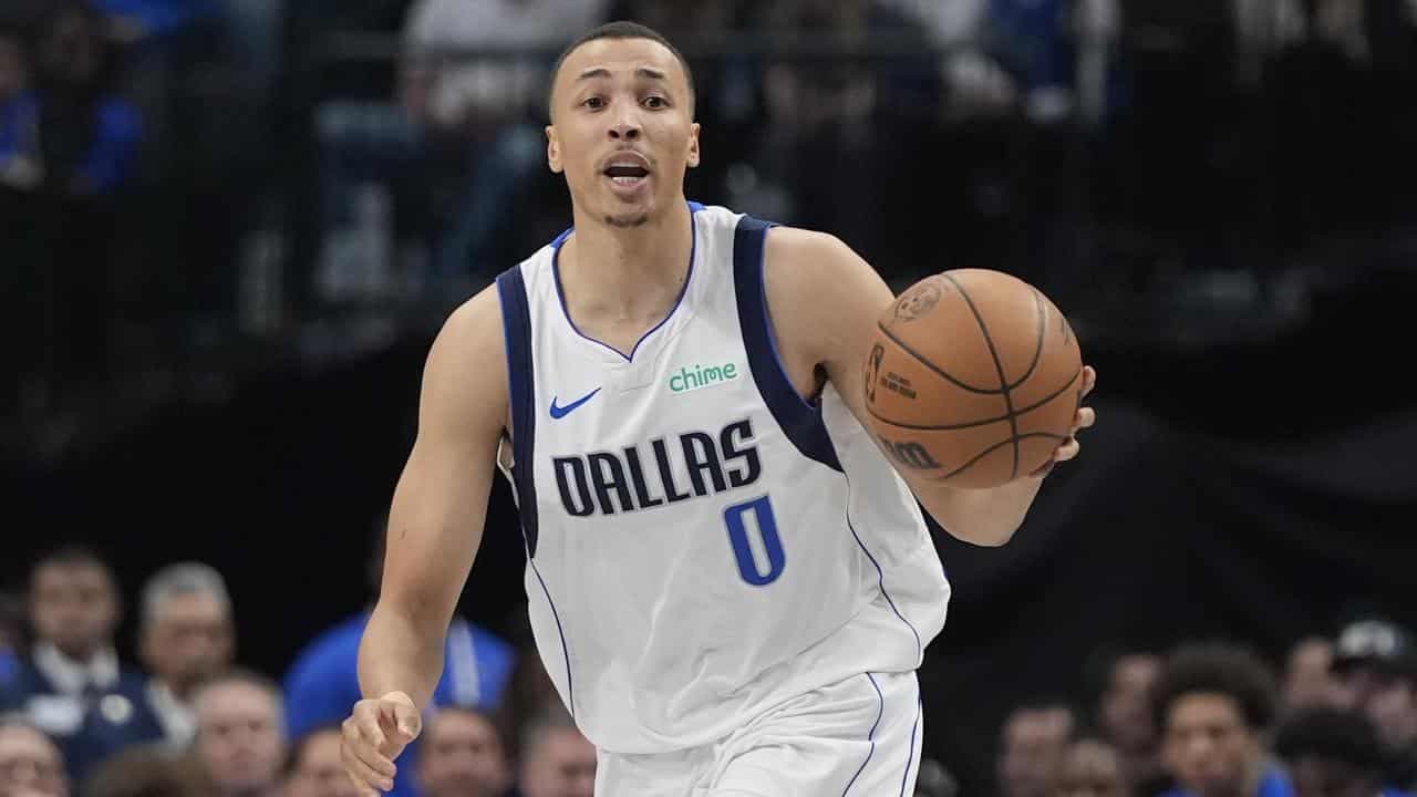 Exum set for Mavs return as No.1 pick signs rookie deal