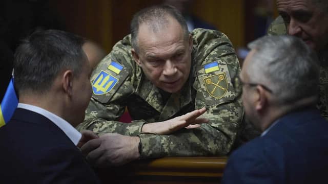 Ukraine expects Russian push as drones 'target Moscow'